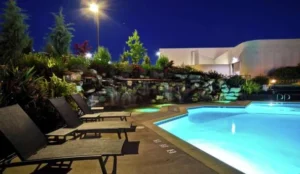 DoubleTree by Hilton Pleasanton at The Club Book Now Pay Later Hotels