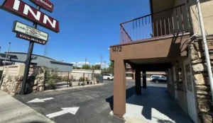 Driftwood Motel Book Now Pay Later Hotels