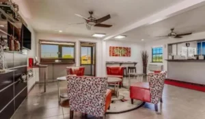 Econo Lodge Inn & Suites Enid South Book Now Pay Later Hotels