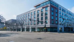 Hampton Inn Chicago North-Loyola Station, Il Book Now Pay Later Hotels