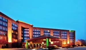 Holiday Inn Chicago Nw Crystal Lk Conv Ctr by IHG Book Now Pay Later Hotels