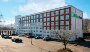 Holiday Inn Express Charleston-Civic Center by IHG Book Now Pay Later Hotels