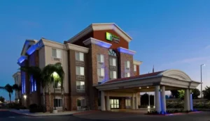 Holiday Inn Express Fresno South by IHG Book Now Pay Later Hotels