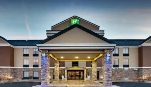 Holiday Inn Express Hotel & Suites Cedar Rapids I-380 at 33rd Avenue by IHG Book Now Pay Later Hotels
