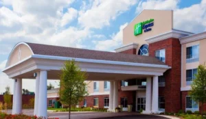 Holiday Inn Express Hotel & Suites Lake Zurich-Barrington by IHG Book Now Pay Later Hotels
