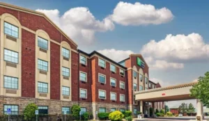 Holiday Inn Express & Suites Tulsa S Broken Arrow Hwy 51 by IHG Book Now Pay Later Hotels