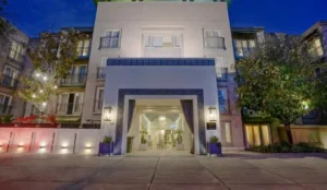 Hotel Amarano Burbank-Hollywood Book Now Pay Later Hotels