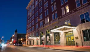 Hotel Julien Dubuque Book Now Pay Later Hotels