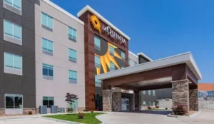 La Quinta Inn & Suites by Wyndham Jackson-Cape Girardeau Book Now Pay Later Hotels