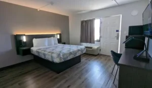 Motel 6-Leominster, MA Book Now Pay Later Hotels