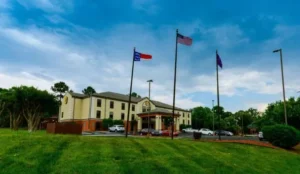 Super 8 by Wyndham High Point/Greensboro Book Now Pay Later Hotels