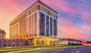 The Key Hotel Dubuque, Tapestry Collection By Hilton Book Now Pay Later Hotels