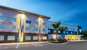 Tru By Hilton Bradenton I-75, FL Book Now Pay Later Hotels