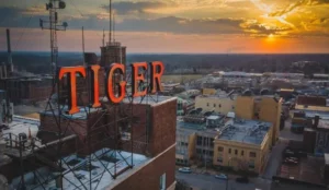 voco The Tiger Hotel, Columbia, MO by IHG Book Now Pay Later Hotels